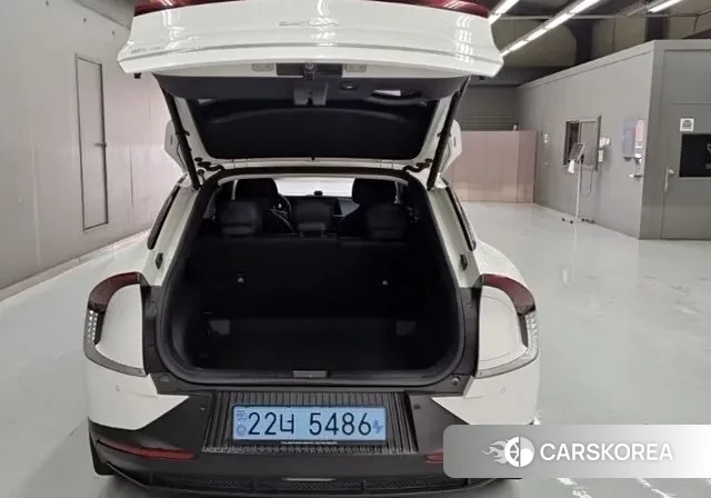 Kia EV6 2022 Белый из Кореи, фото 6