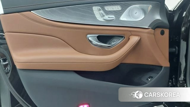 Mercedes-Benz AMG GT 2025 Черный из Кореи, фото 6