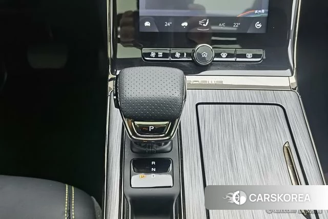 Roewe eRX5 2021 Темно-серый из Китая, фото 6