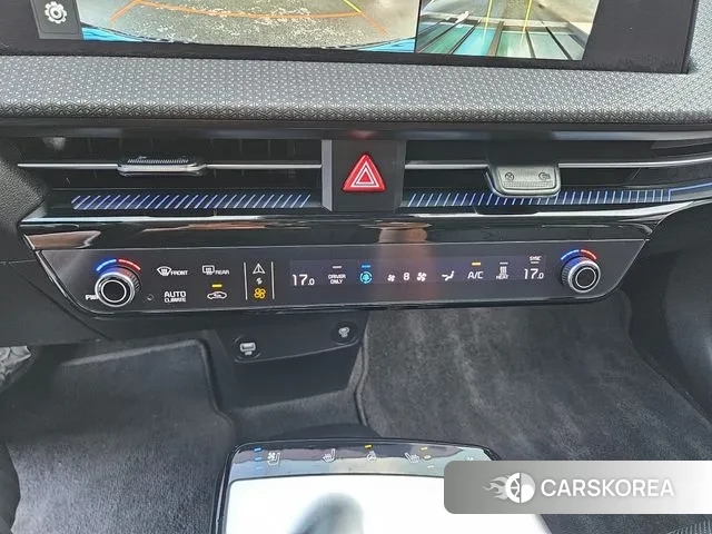 Kia EV6 2022 Черный из Кореи, фото 6