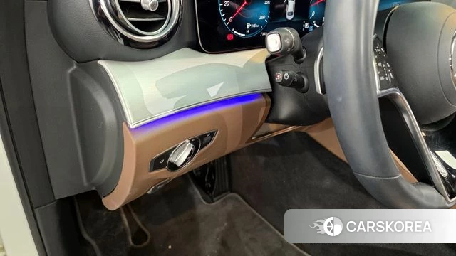 Mercedes-Benz E-Class W213 2021 Белый из Кореи, фото 6