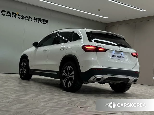 Mercedes-Benz GLA 2024 Белый из Китая, фото 6