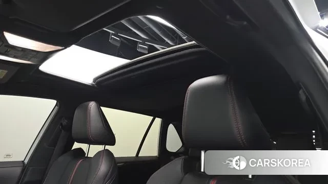 Toyota RAV4 5th Generation 2025 Белый из Кореи, фото 6