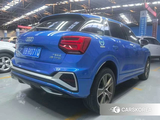 Audi Q2L 2023 Синий из Китая, фото 6