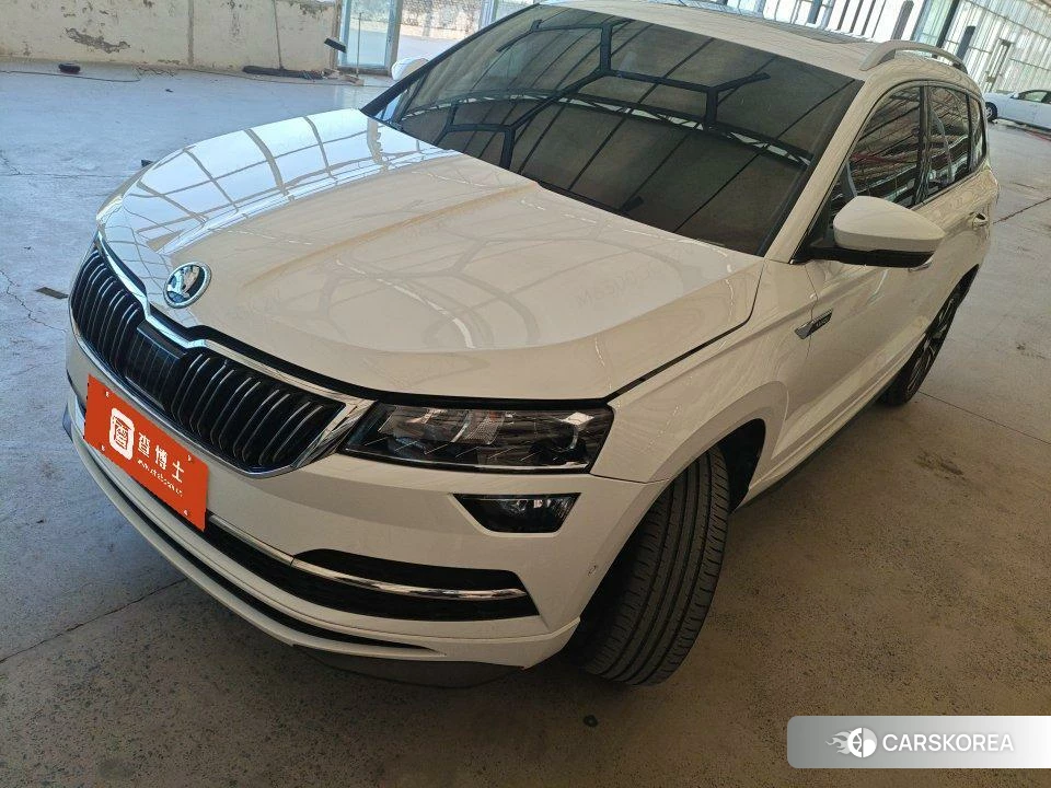 Skoda Krok 2022 Белый из Китая, фото 6