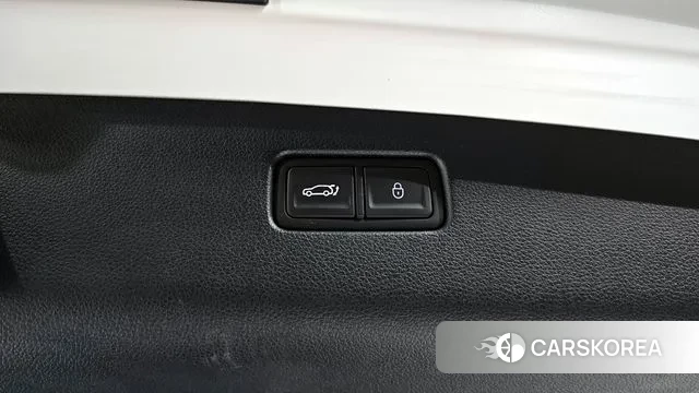 Genesis GV70 2023 Белый из Кореи, фото 6