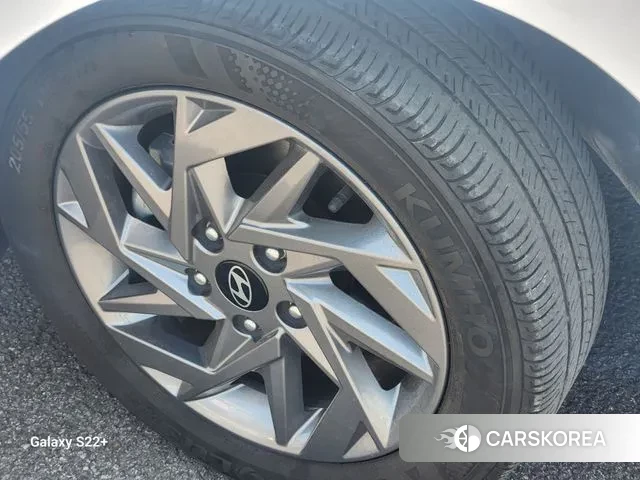 Hyundai The New Avante (CN7) 2023 Белый из Кореи, фото 6