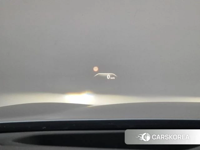 BMW 5 Series (G30) 2018 Светло-серебряный цвет из Кореи, фото 6