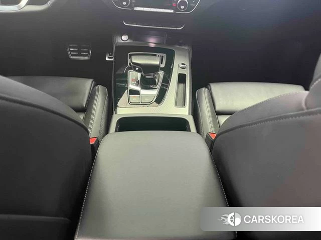 Audi Q5L 2021 Белый из Китая, фото 6