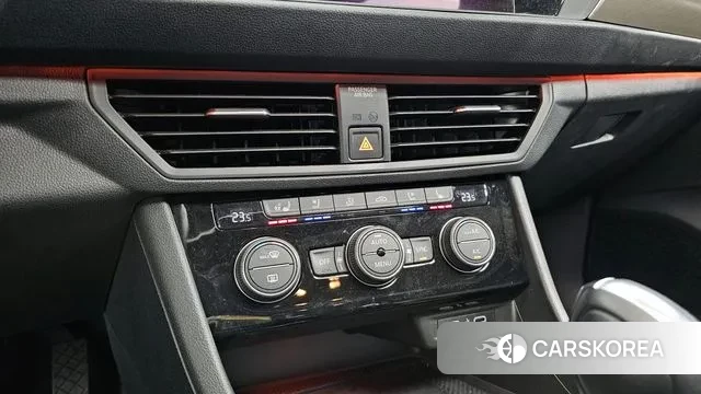 Volkswagen 7th Generation of Jetta 2021 Белый из Кореи, фото 6