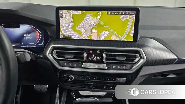 BMW X4 (G02) 2023 Серебристо-серый из Кореи, фото 6