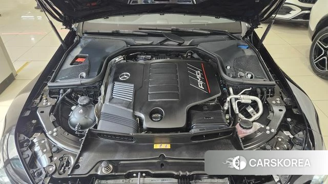 Mercedes-Benz AMG GT 2025 Черный из Кореи, фото 6