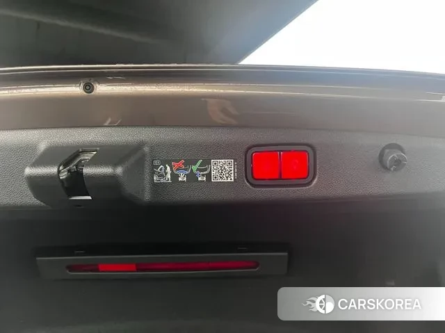 Mercedes-Benz E-Class W214 2025 Коричневый из Кореи, фото 6