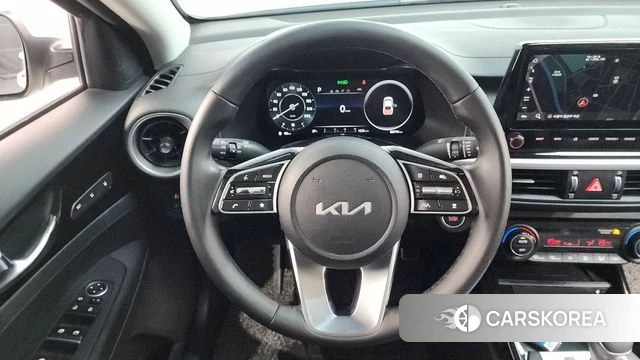 Kia The New K3 2nd generation 2022 Белый из Кореи, фото 6