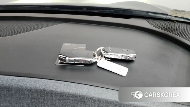 Kia EV6 2022 Серый из Кореи, фото 6