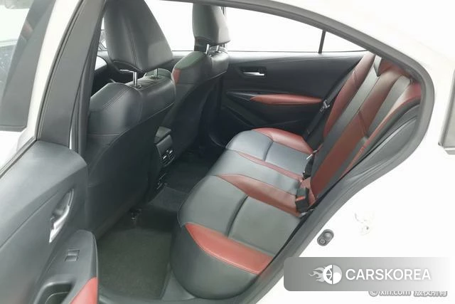 Toyota Corolla 2022 Белый из Китая, фото 6