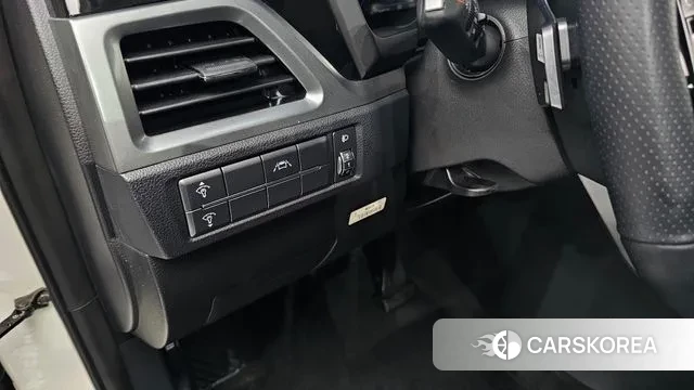 Ssangyong Beautiful Korando 2021 Белый из Кореи, фото 6