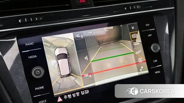 Volkswagen Tiguan second Generation 2018 Белый из Кореи, фото 6