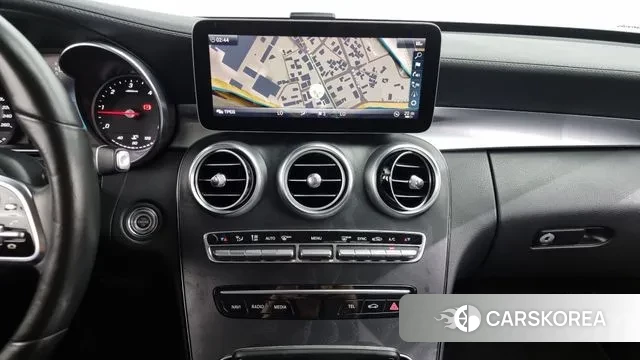 Mercedes-Benz C-Class W205 2019 Черный из Кореи, фото 6