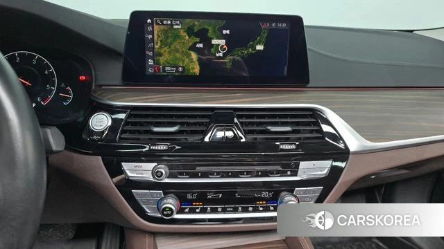 BMW 5 Series (G30) 2019 Серый из Кореи, фото 6
