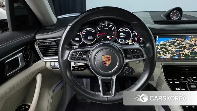 Porsche Panamera (971) 2018 Белый из Кореи, фото 6