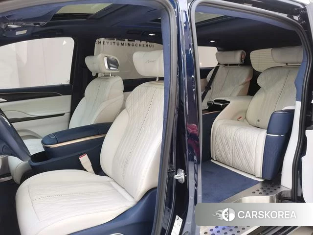Buick GL8 2022 Синий из Китая, фото 6