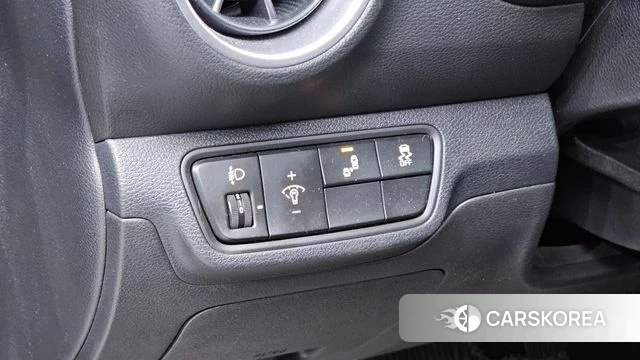 Kia The New K3 2nd generation 2022 Серебристо-серый из Кореи, фото 6