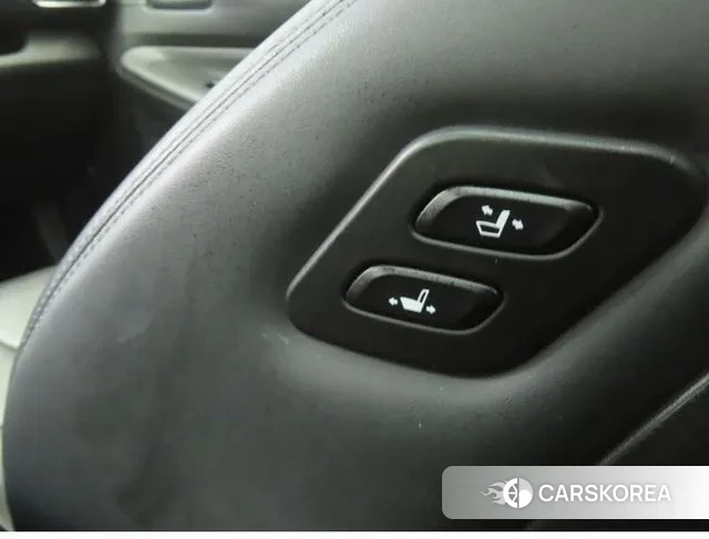 Hyundai The New Santa Fe 2021 Белый из Кореи, фото 6