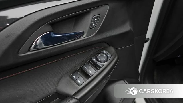 Chevrolet (GM Daewoo) Trailblazer 2021 Белый из Кореи, фото 6