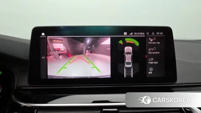 BMW 5 Series (G30) 2022 Черный из Кореи, фото 6