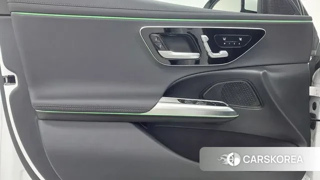 Mercedes-Benz E-Class W214 2024 Белый из Кореи, фото 6