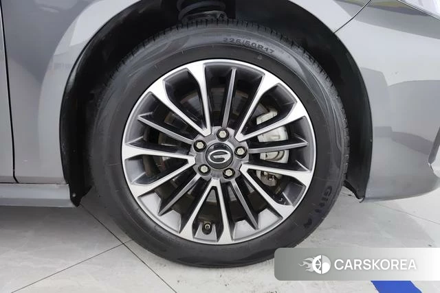 GAC Trumpchi Shadow Leopard 2023 Темно-серый из Китая, фото 6