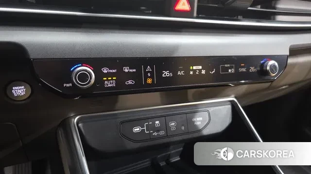 Kia The New Carnival 4th Generation 2023 Белый из Кореи, фото 6