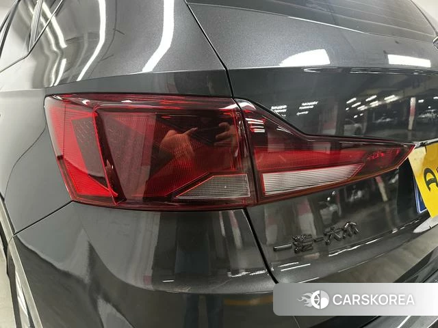 Jetta VS5 2024 Черный из Китая, фото 6