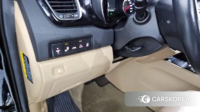 Kia The New Carnival 2019 Черный из Кореи, фото 6