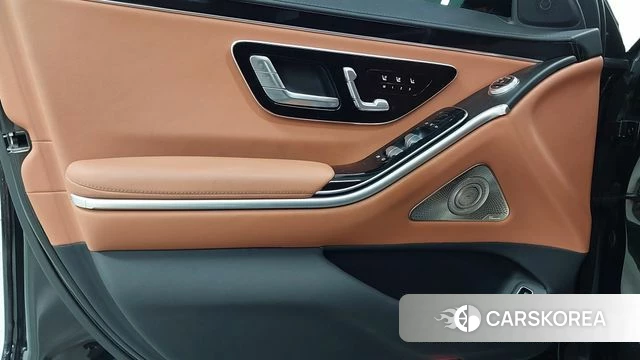 Mercedes-Benz S-Class W223 2023 Черный из Кореи, фото 6