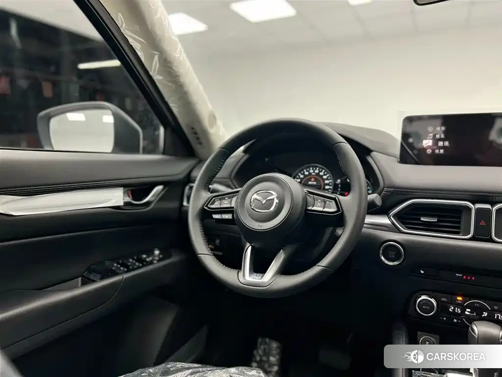 Mazda CX-5 2025 Silver/gray из Китая, фото 6