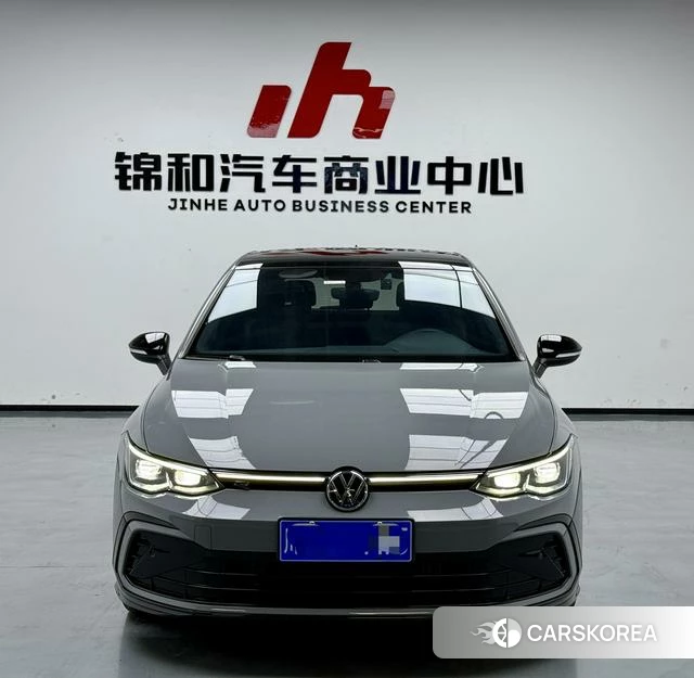 Volkswagen Golf 2023 Темно-серый из Китая, фото 6