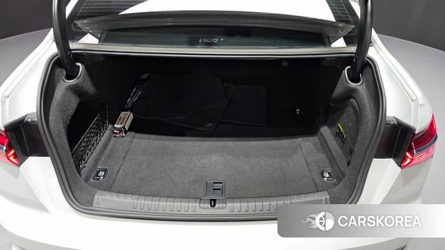 Audi A6 (C8) 2019 Белый из Кореи, фото 6