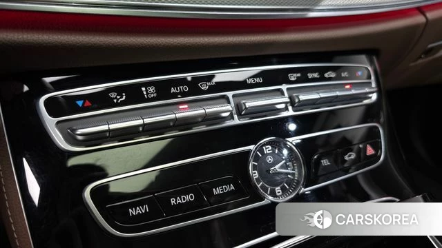 Mercedes-Benz E-Class W213 2019 Серый из Кореи, фото 6