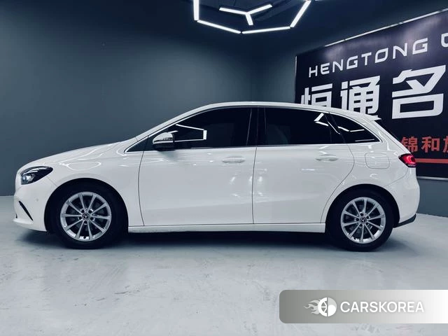 Mercedes-Benz Class B 2022 Белый из Китая, фото 6