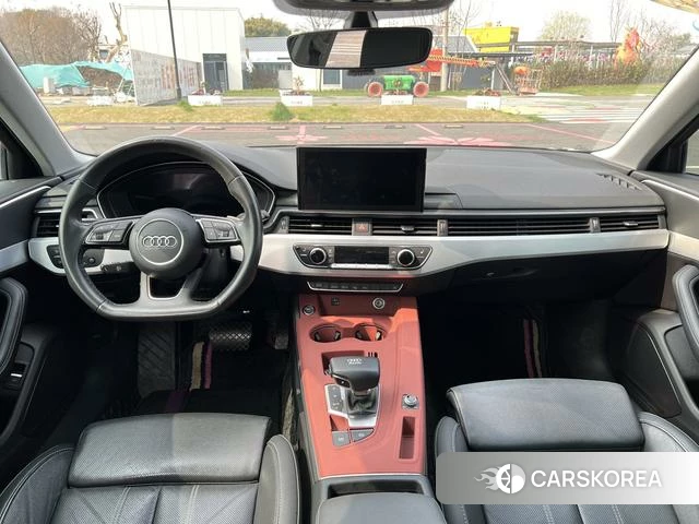 Audi A4L 2022 Темно-серый из Китая, фото 6