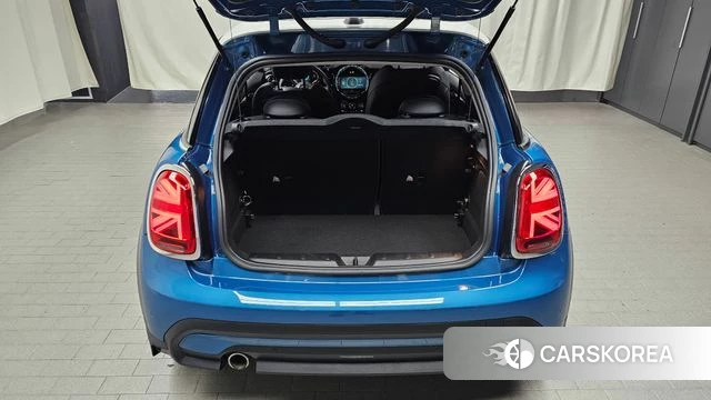 Mini Cooper 2023 Синий из Кореи, фото 6