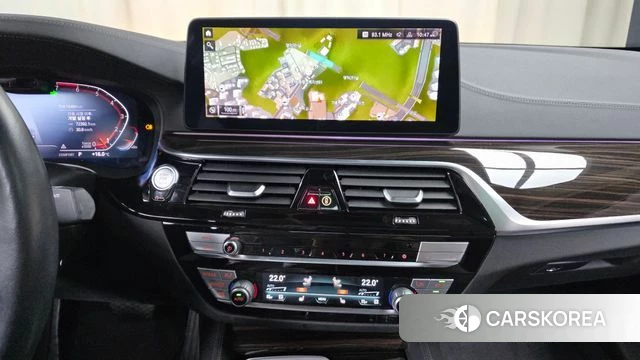 BMW 5 Series (G30) 2021 Серый из Кореи, фото 6