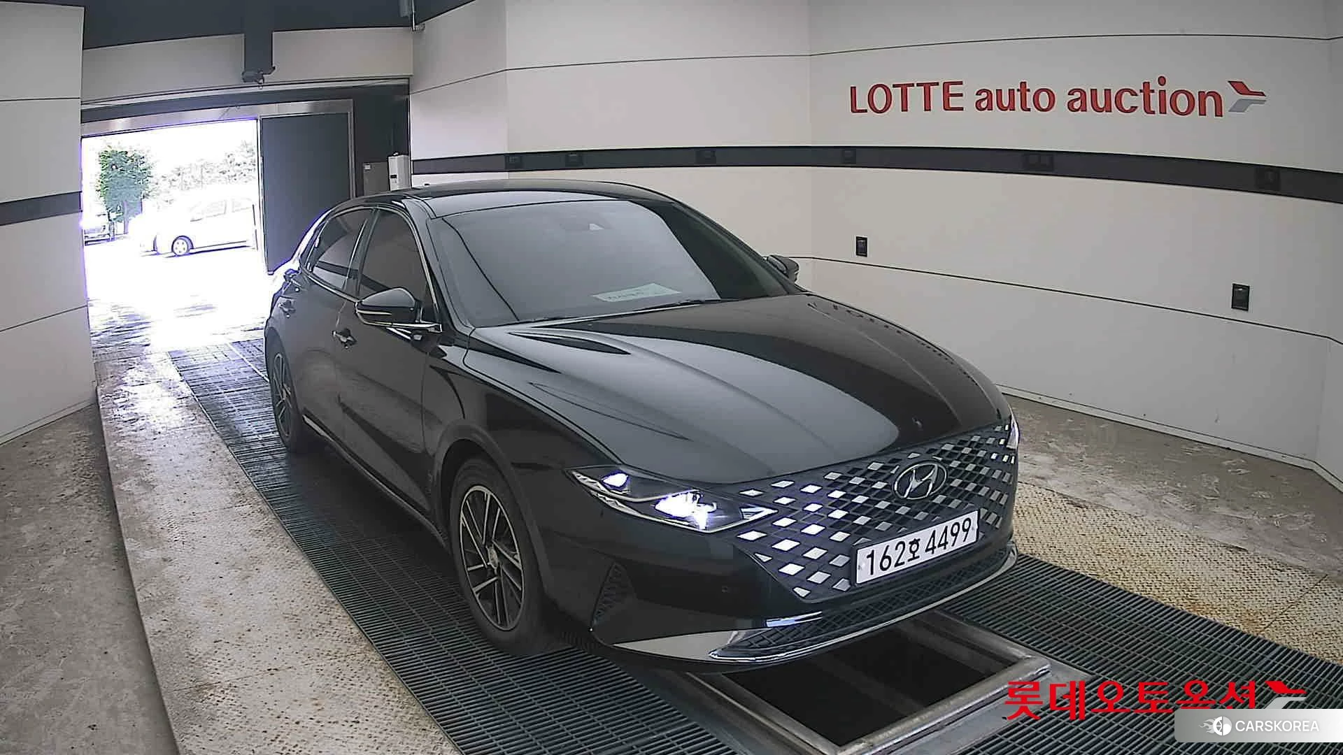 Hyundai Grandeur 2021 Midnight Black Pearl из Кореи, фото 6