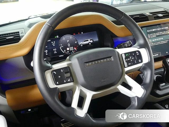 Land Rover Defender (L663) 2023 Черный из Кореи, фото 6