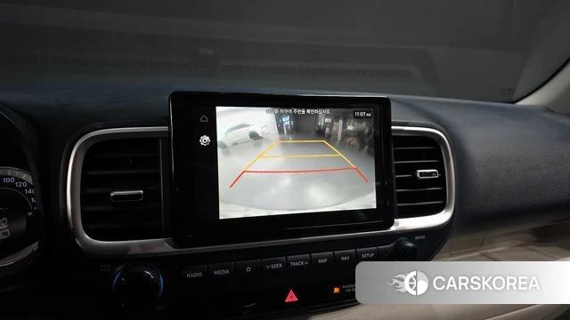Hyundai Venue 2022 Белый из Кореи, фото 6