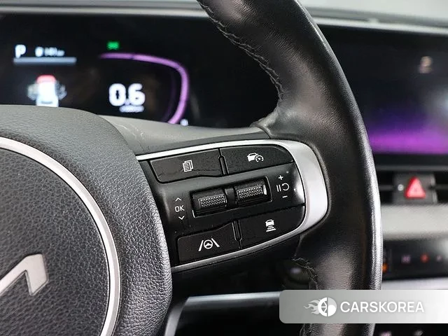 Kia Sportage 5th Generation 2022 Белый из Кореи, фото 6