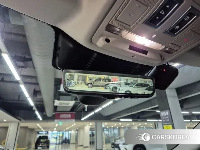 Land Rover Range Rover Evoque 2nd Generation 2025 Черный из Кореи, фото 6