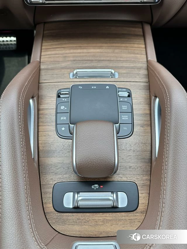 Mercedes-Benz GLS 2024 Темно-серый из Китая, фото 6